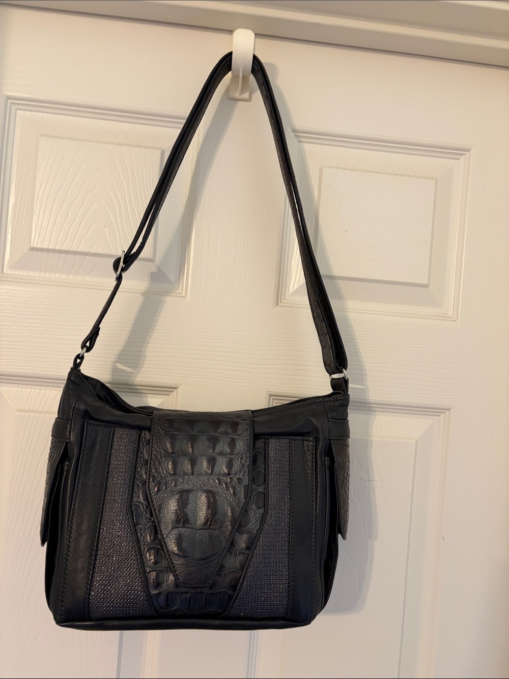 D’Onofrio Black Croc-Trim Leather Bag Beautiful Incredible Design Like New